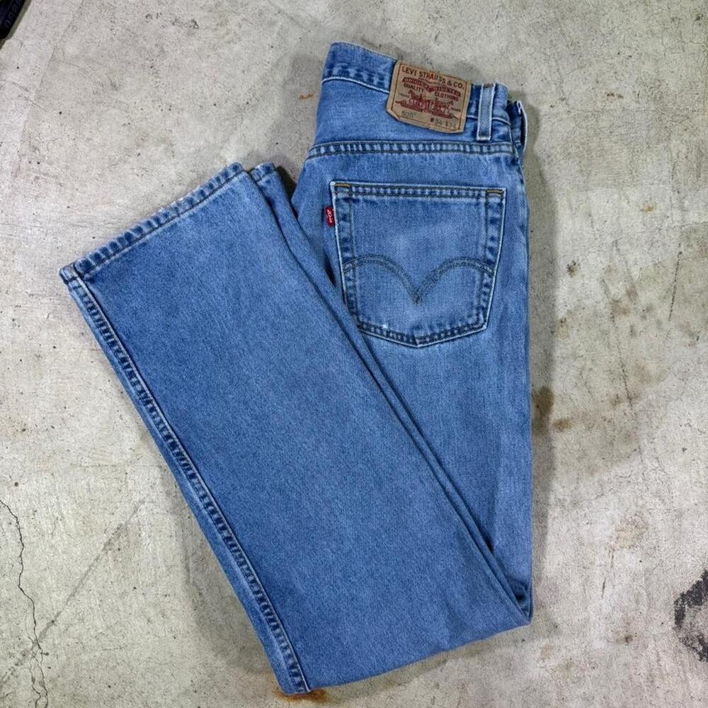 Levi's 550 Relaxed Fit Jeans 34x34 100% cotton Vintage Denim medium wash tapered
